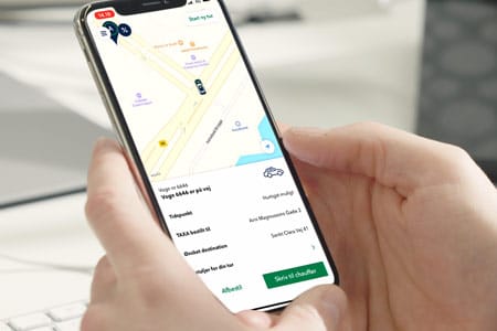 Følg din taxa på kortet i appen imens du venter på vognen